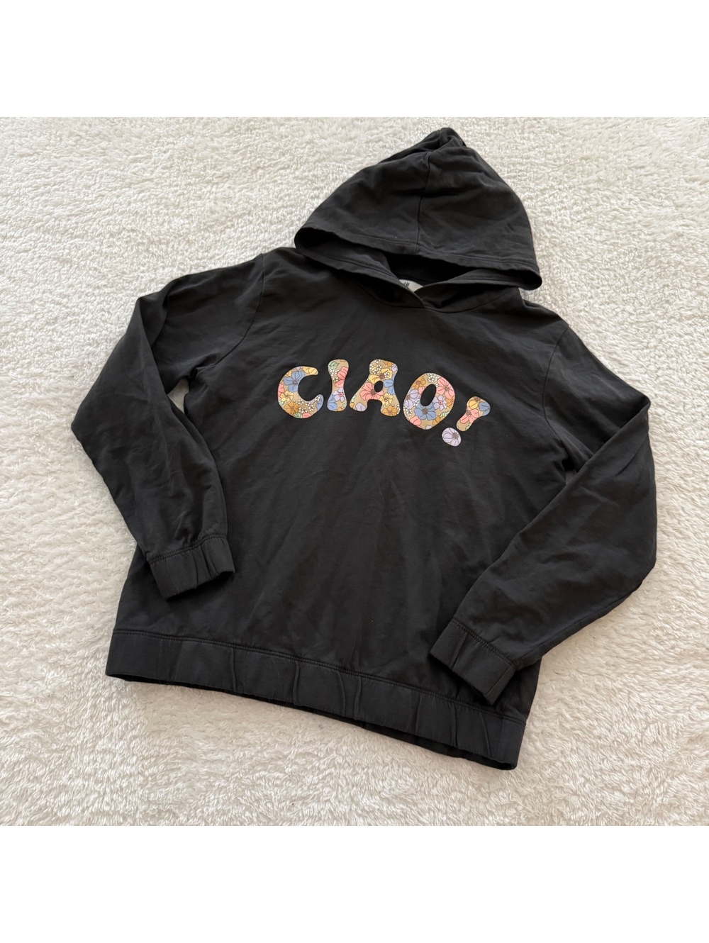 8/10 H&M Ciao Hoodie